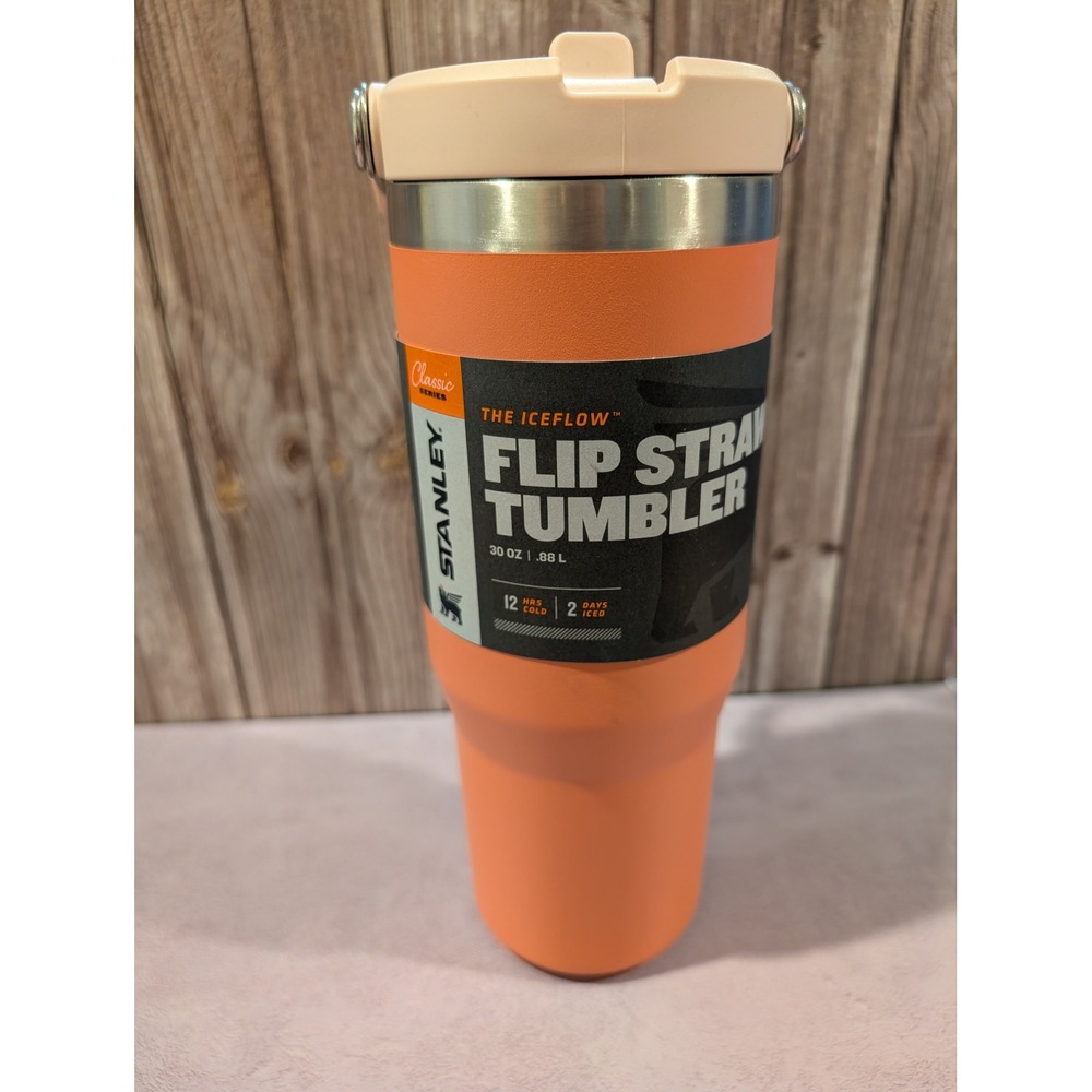Stanley IceFlow Flip Straw Tumbler 30oz Grapefruit Insulated Water Bottle NWT